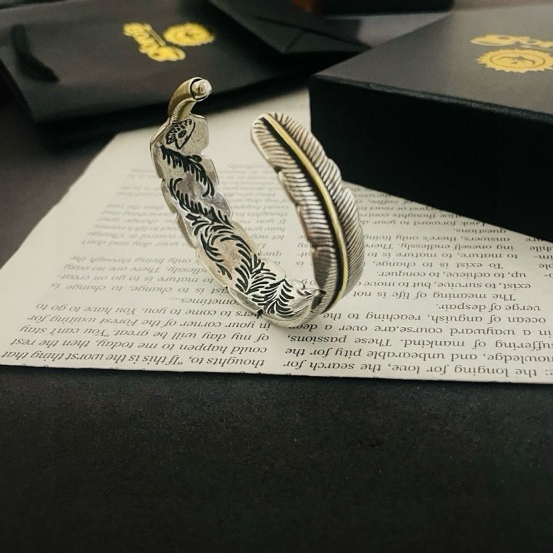Ch*0me He**ts rings